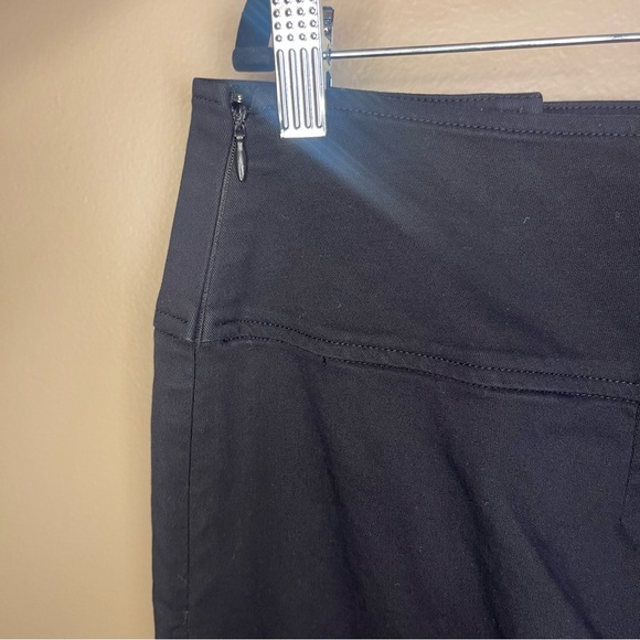 Lauren Ralph Lauren black pencil skirt with nautical-inspired silver buttons 14W - Picture 4 of 6